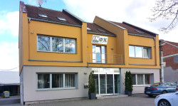 POBOČKA HRANICE